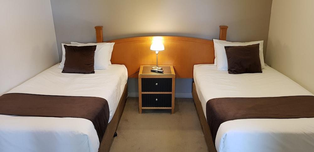 The Grand Motel Griffith Buitenkant foto